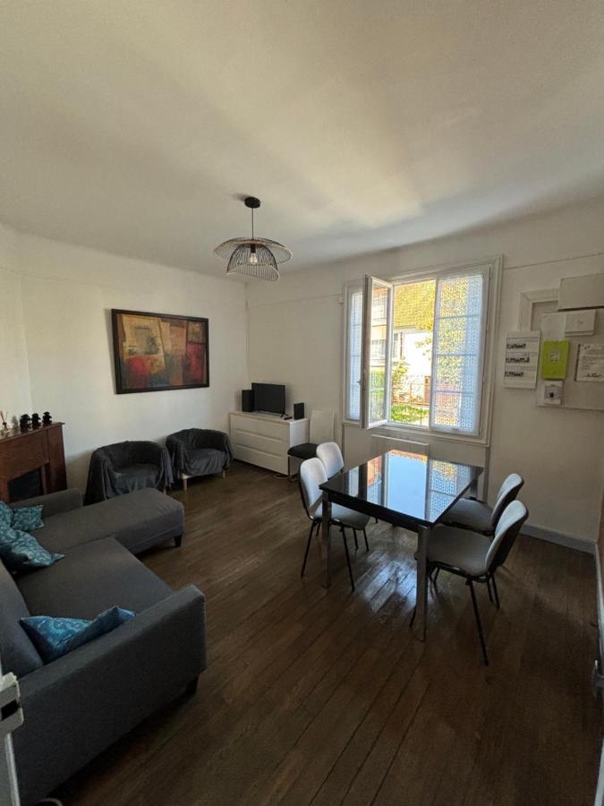 Maison De Village 4 Chambres Neuvy-sur-Loire Экстерьер фото